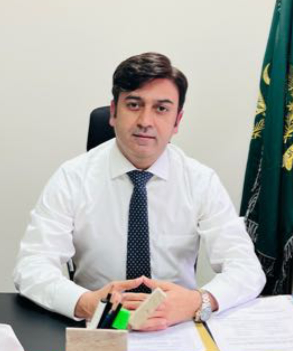 Dr. Najeeb